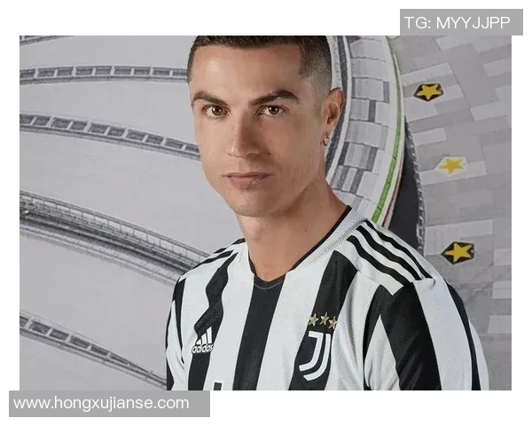 球星足球服设计风潮：经典款与现代元素的完美融合与创新探索